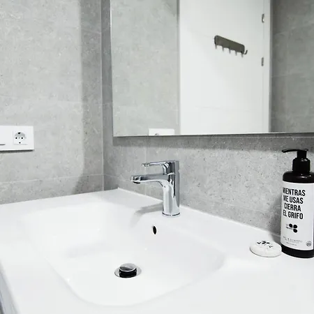 Apartamento Letmalaga Study